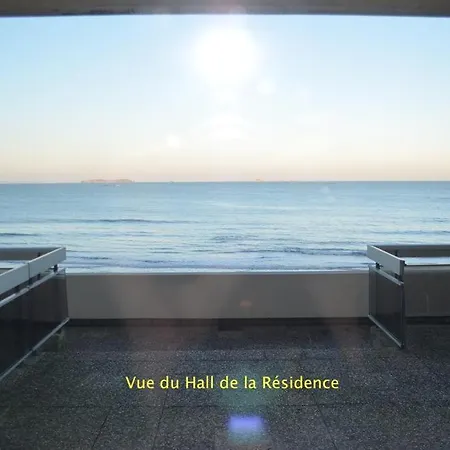 Les Pieds Dans L'eau - Sur La Plage Apartment *